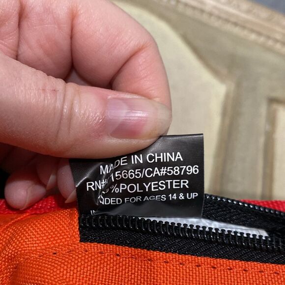 Dragon Ball Z Son Goku Fanny Pack Bum Bag Unisex NWT - Picture 14 of 16